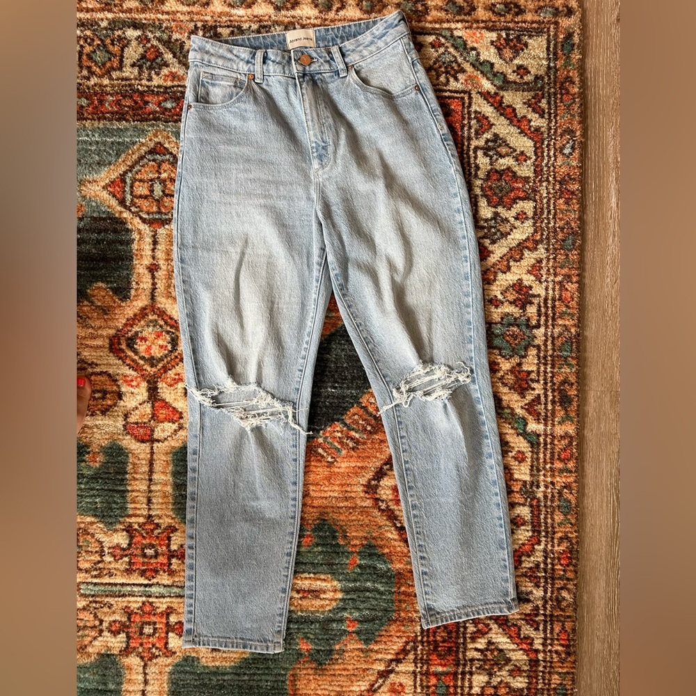 Abrand Women's Light Blue Straight Leg Jeans